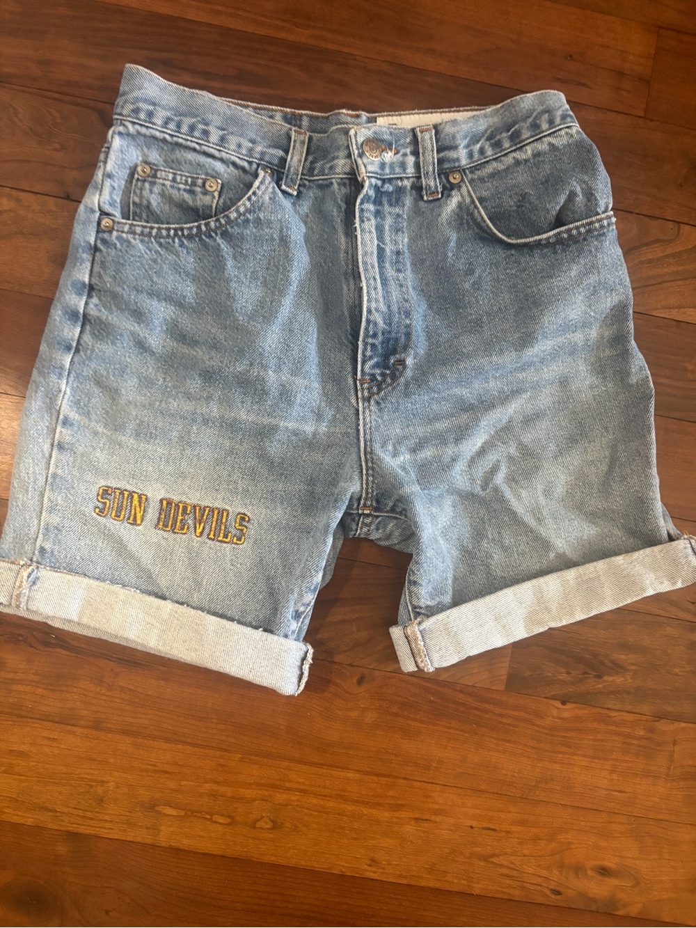 Vintage- SZ 2/4 High Waisted Arizona State University Sun Devils Denim Shorts